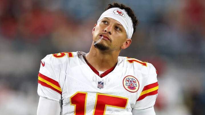 Patrick Mahomes Gets Candid About Chiefs’ Early Season Struggles: ‘It Sucks’