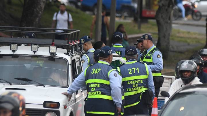 ¿Tiene que salir? Pico y placa en Cali para este miércoles, 15 de octubre del 2025