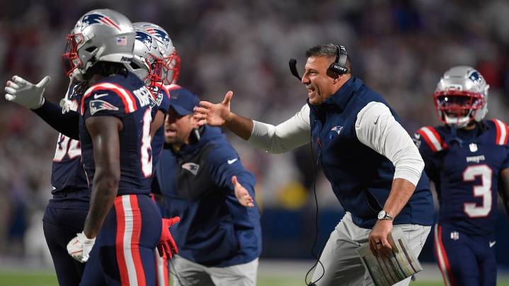 Patriots are early contenders in AFC East after years of being on the outside