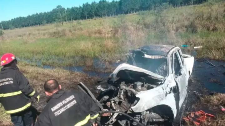 Accidente fatal en Corrientes: cuatro muertos en un choque frontal sobre Ruta Nacional 12