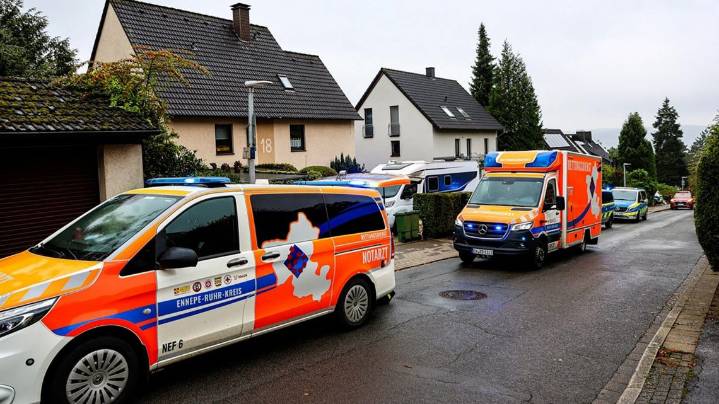 Cómo está la alcaldesa que fue apuñalada 13 veces