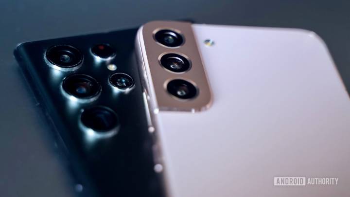 Samsung abruptly halts One UI 8 release for Galaxy S22