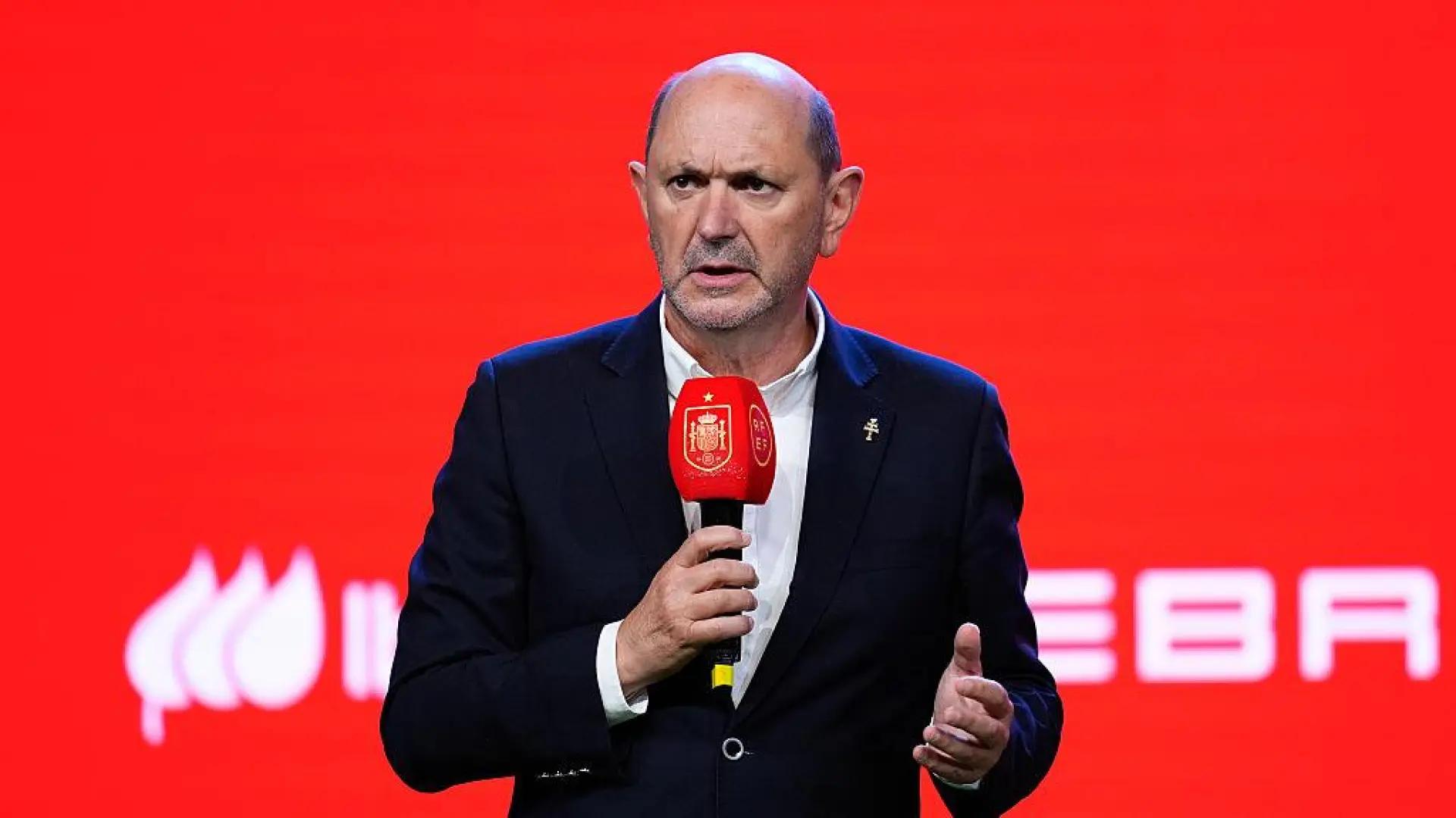 Rafael Louzán: "El partido del Villarreal - Barça en Estados Unidos es un premio para los aficionados"