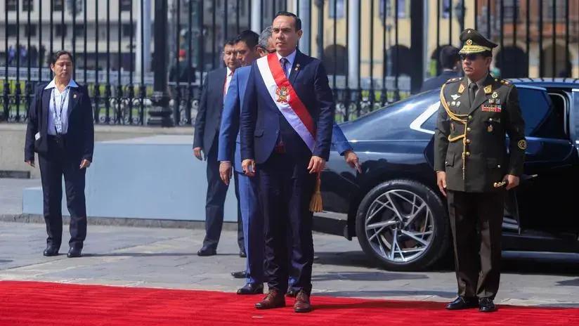 José Jerí: "El Gabinete de amplia base y de reconciliación nacional no estará integrado por ningún congresista ni ministro saliente"