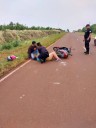 Beba de 11 meses resultó ilesa tras despistar en una motocicleta junto a sus padres