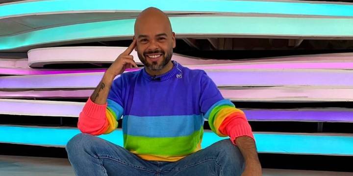 Presentador de televisión fue víctima de robo con arma blanca en Bogotá: “Se me acerca y me saca un cuchillo”