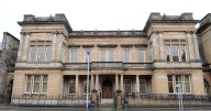 Banned Renfrewshire driver 'extremely lucky' to avoid jail after driving three times in two days