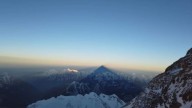 At least 1,000 trapped on Tibetan side of Mount Everest by blizzard