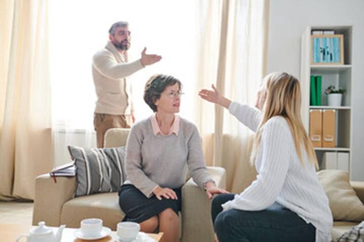 Dear Abby: My Uncle's comment has still caused my family to be torn apart