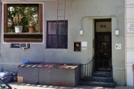 Upper West Sider kicks husband and plants to curb in viral post