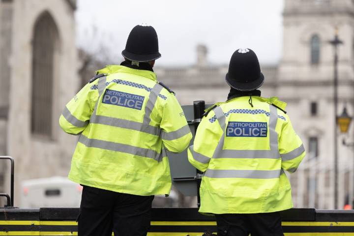 Asylum seeker released in error seen in London area, police say