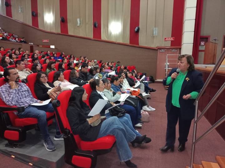 Fortalecen la formación docente hidalguense bajo la Nueva Escuela Mexicana