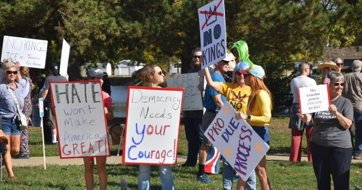 'No Kings' rally draws hundreds to Kohlmann Park