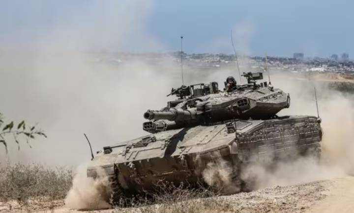 Netanyahu ordena al Ejército israelí nuevos ataques en Gaza tras acusar a Hamás de violar el alto el fuego