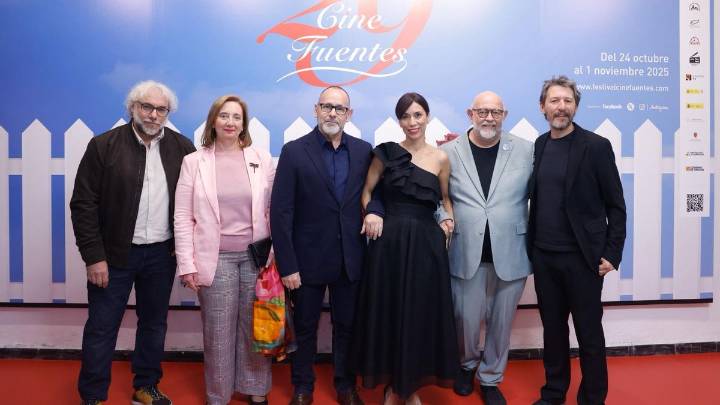 El Festival de Cine de Fuentes celebra su gala inaugural y premia a la película 'Cariñena. Vino del mar'