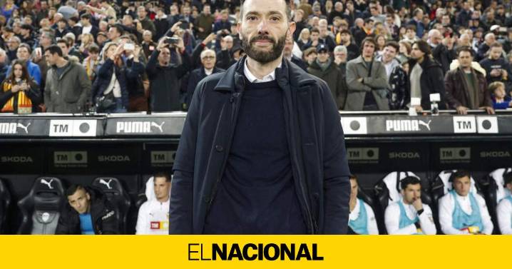 Carlos Corberán ya sabe que se va del Valencia porque se ha cansado de perder