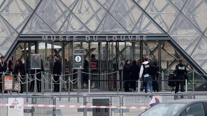 Basket lift, disc cutter: How Louvre robbers carried out brazen 4