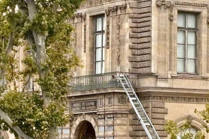 Thieves used basket lift to swipe jewels from the Louvre museum in France, officials say