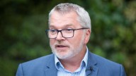 Surging WA rents spark call for new social housing target as essential workers priced out of market