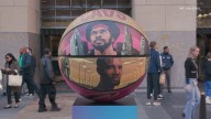 Cleveland artist Glen Infante brings Cavaliers pride to Rockefeller Plaza for NBC's NBA relaunch