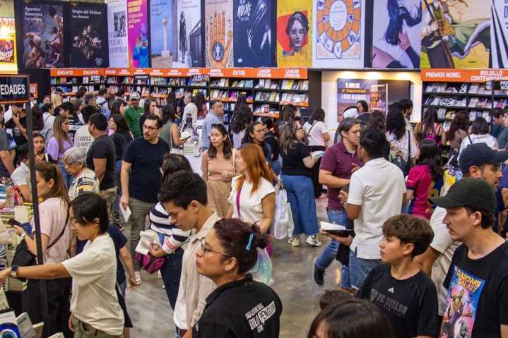 Colombia se toma la Feria Internacional del Libro de Monterrey 2025
