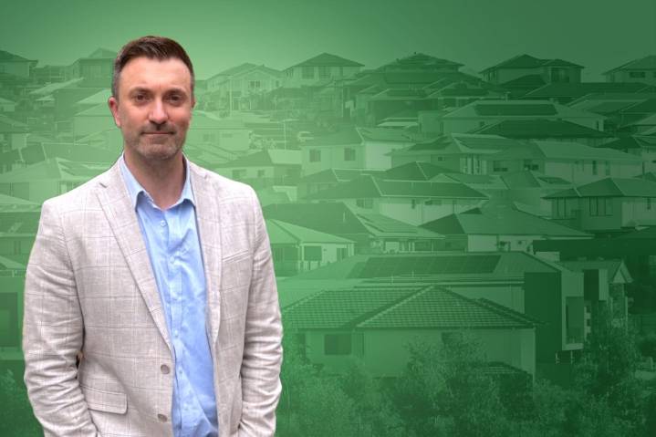 Greens plot govt home builder rebirth – Libs plan more cops on beat 
