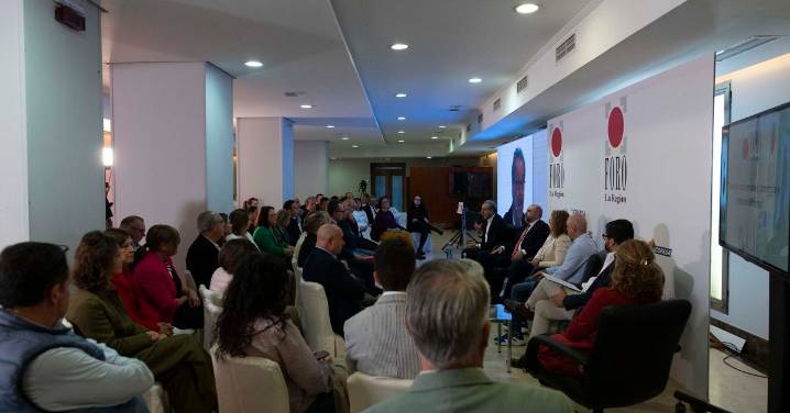 Vivienda y atracción talento, claves para salvar el comercio rural ourensano