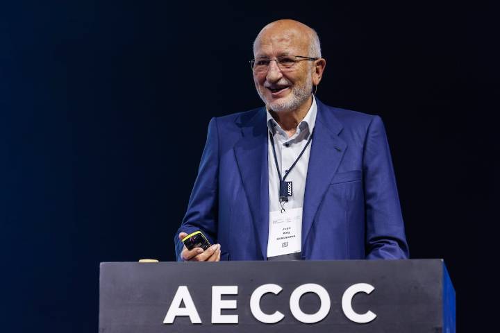 Juan Roig: “Los empresarios tenemos que pagar impuestos: el problema es cómo se gestionan”