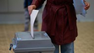 Populist billionaire seeks comeback in Czech election