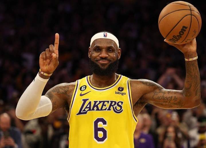 Se lesiona Lebron