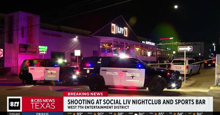 1 dead, 5 injured after shooting at nightclub in Fort Worth's West 7th district, police say