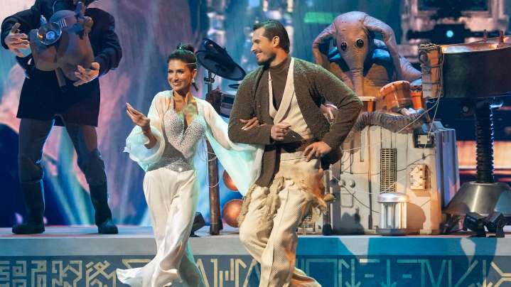'Dancing With the Stars': Hilaria Baldwin Reveals How Husband Alec Would've Joined Her on Dance Floor If She Wasn't Eliminated (Exclusive)