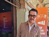 Manolo Caro regresa con nueva serie para Netflix y explora su paternidad