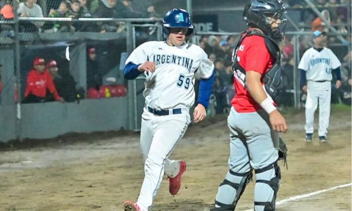 Argentina venció a Venezuela y buscará la final del Panamericano U18