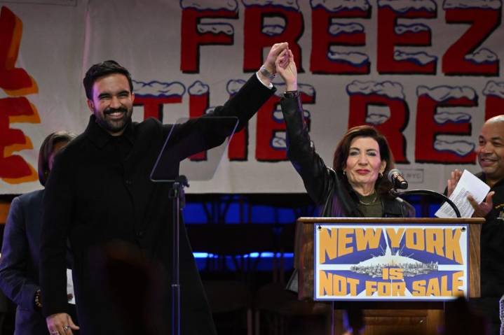 Kathy Hochul's pander to Zohran Mamdani and his socialists is beyond pathetic