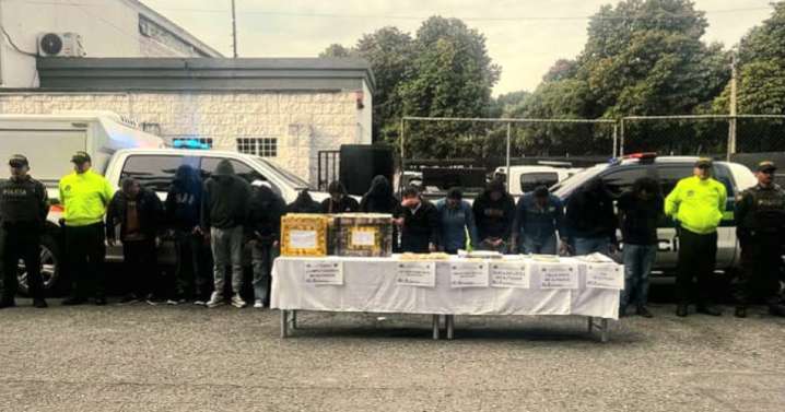 Ejecutan procedimientos fraudulentos para el pago de comparendos: 13 detenidos