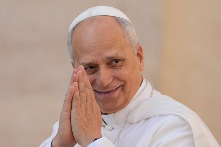 Pope intervenes in US abortion debate by raising what it really means to be pro