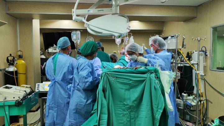 Essalud lanza plan nacional para reducir lista de espera en cirugías y consultas
