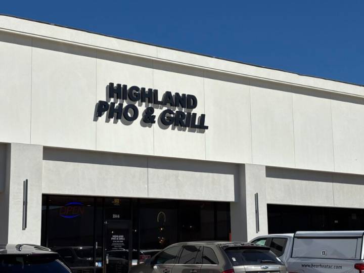 Highland Pho and Grill now open in Highland Village