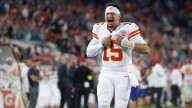 Chiefs’ Patrick Mahomes pulls off wild trick play with Xavier Worthy