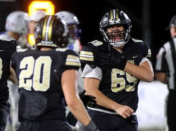 Photo Gallery: Perrysburg vs. Anthony Wayne high school football