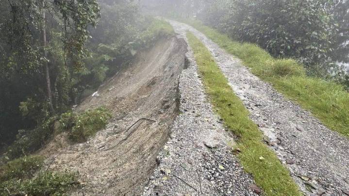 Alerta en San Miguel Tenango, Zacatlán: deslaves dejan a 28 familias sin acceso vehicular