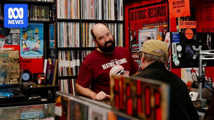 A survivor of the digital wave and Parramatta's growth, independent record store celebrates 30 years
