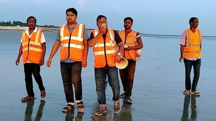 Cyclone Montha LIVE: IMD predicts heavy rainfall for Bihar and Bengal; relief efforts ramp up in Andhra and Odisha