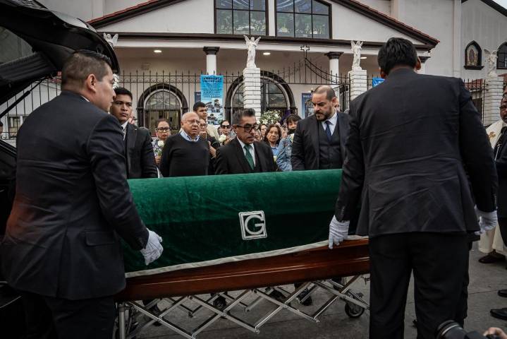Despiden al arzobispo Francisco Moreno Barrón