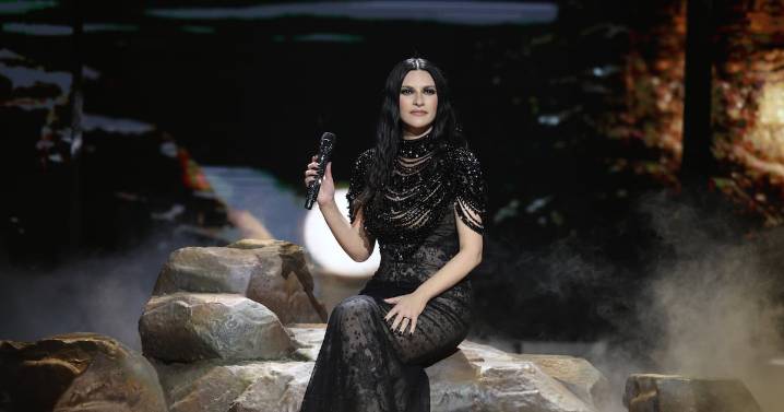 Laura Pausini hace historia tras recibir el galardón ‘Premio Billboard Ícono’