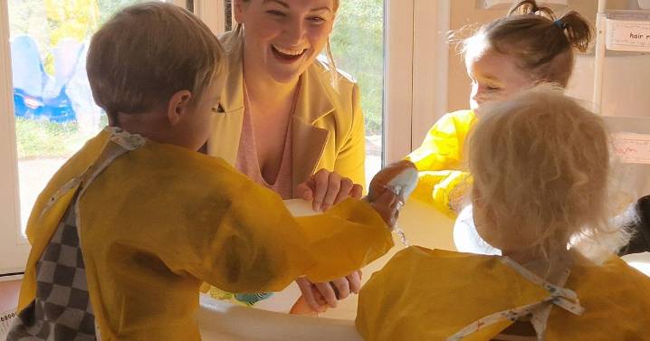 East Kilbride nursery praised by Minister for Children for 'exemplary practice'
