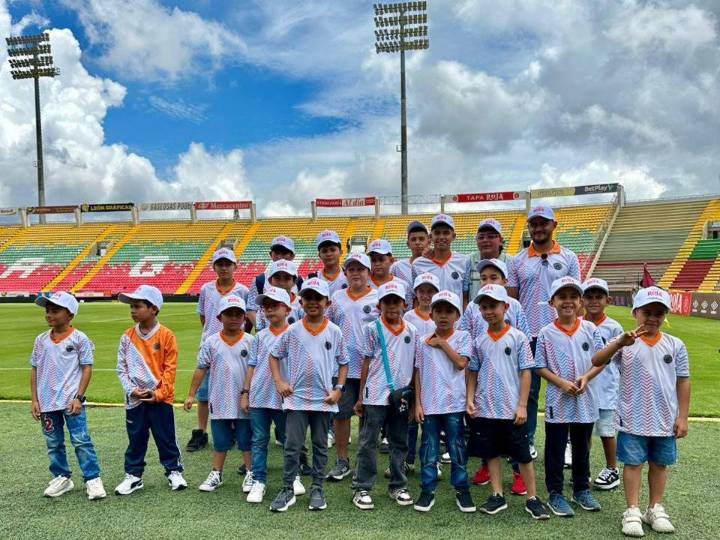 Tapa Roja Solidario, el proyecto que acerca al deporte a niños de zonas rurales del Tolima