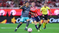 Chivas doblegó 2-0 a Mazatlán para sumar la cuarta victoria al hilo