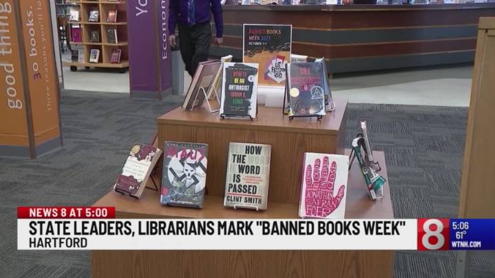 State leaders emphasize importance of information amid Banned Books Week